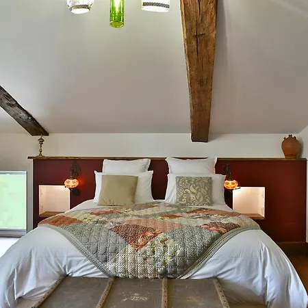 Domaine De Garat Bed & Breakfast