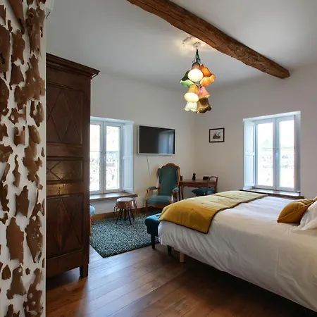 Domaine De Garat Bed & Breakfast 4*