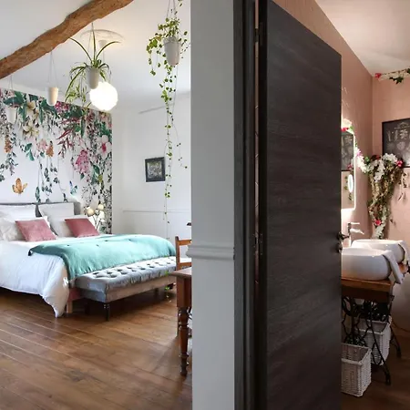 Domaine De Garat Bed & Breakfast